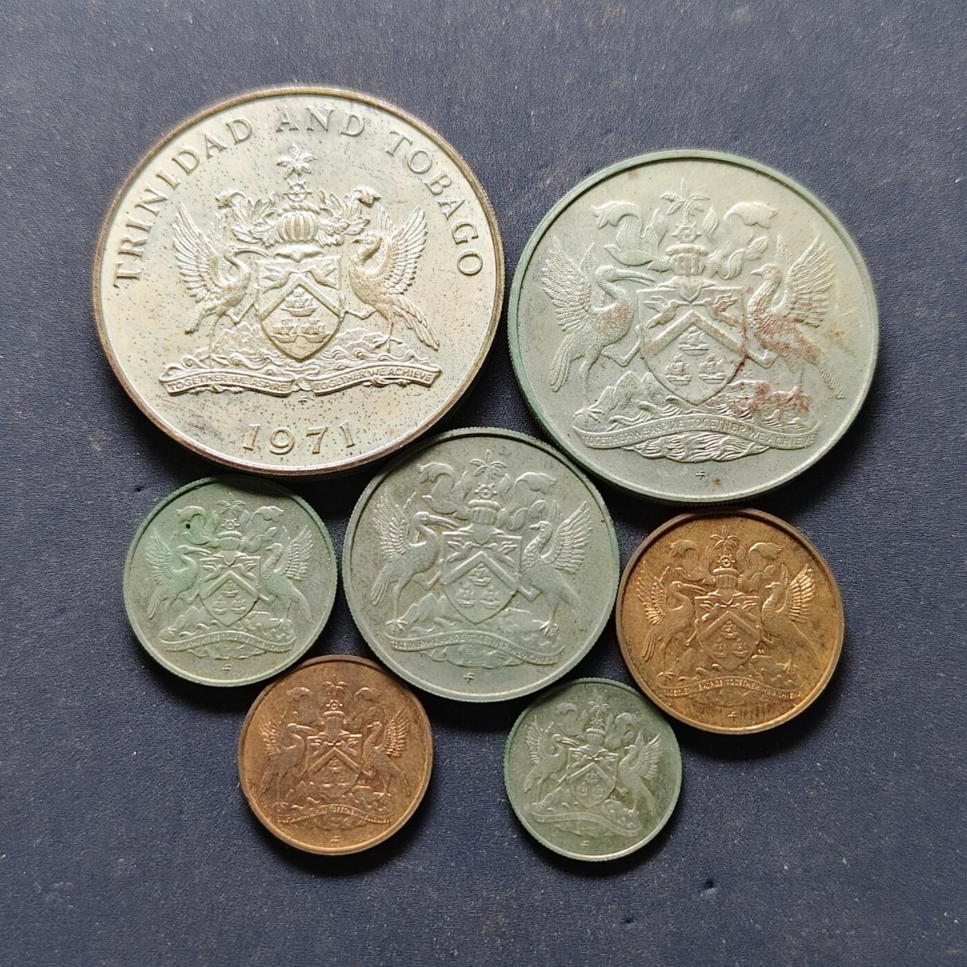 【全场包邮】纯粹捡漏拍501场-持续更新中 特立尼达和多巴哥1971年官方精制套币-含1枚银币【40毫米27.9克92.5%】
