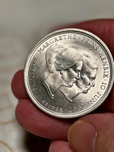 抚柳草堂-第十二期章牌钱币  奖章勋章限时免佣 满百包邮 放漏专场 - 1967丹麦玛格丽特公主与法国亨里克亲王结婚纪念10克朗银币 重20.6g 原光极美品