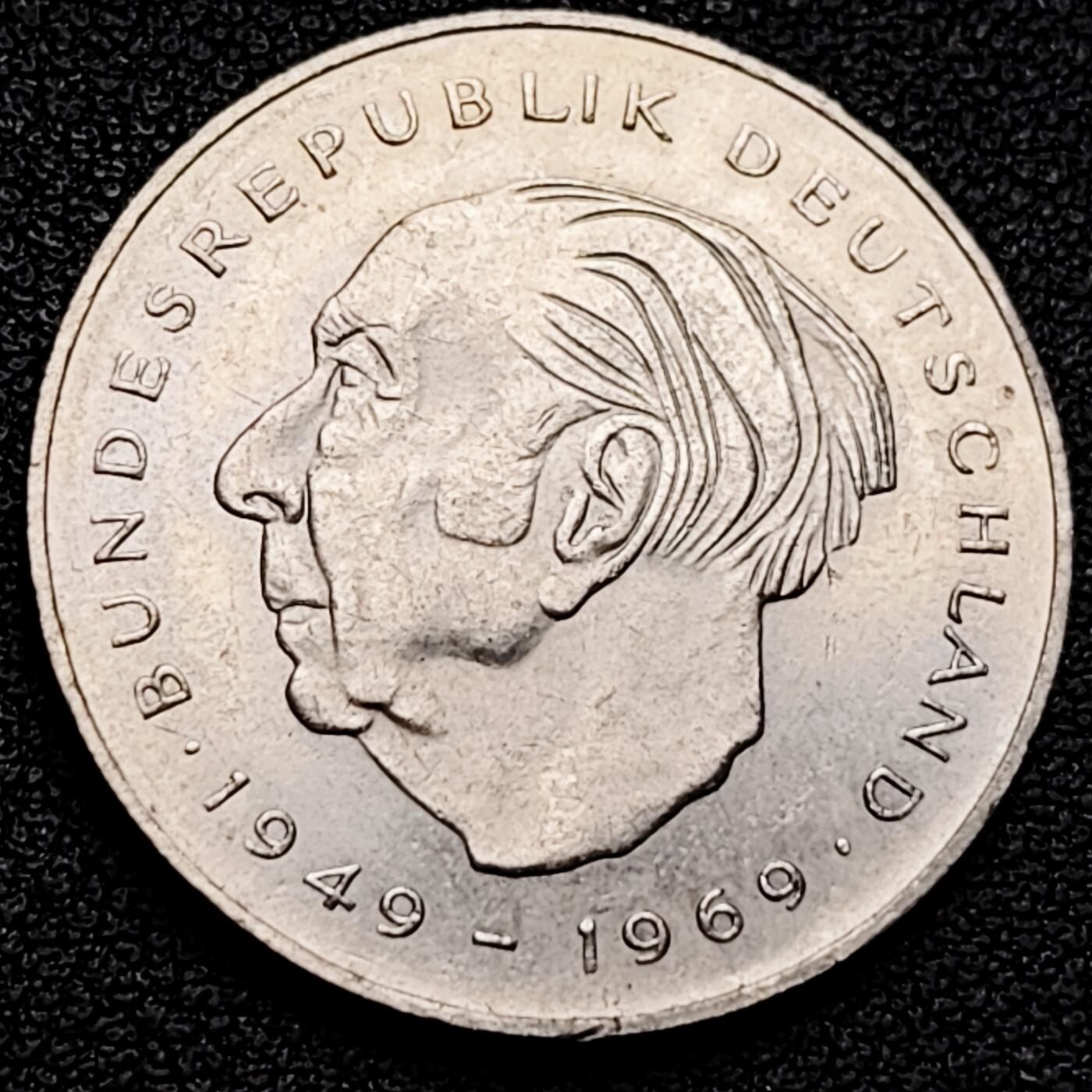 泉币菌-第182场- 精品福利场 。