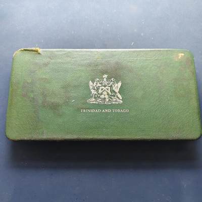 【全场包邮】纯粹捡漏拍501场-持续更新中 - 特立尼达和多巴哥1971年官方精制套币-含1枚银币【40毫米27.9克92.5%】