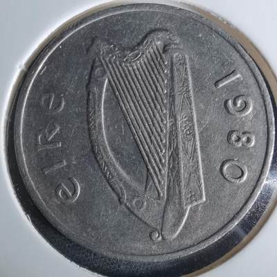 沼泽如烟--第989场 - 爱尔兰1980年10便士