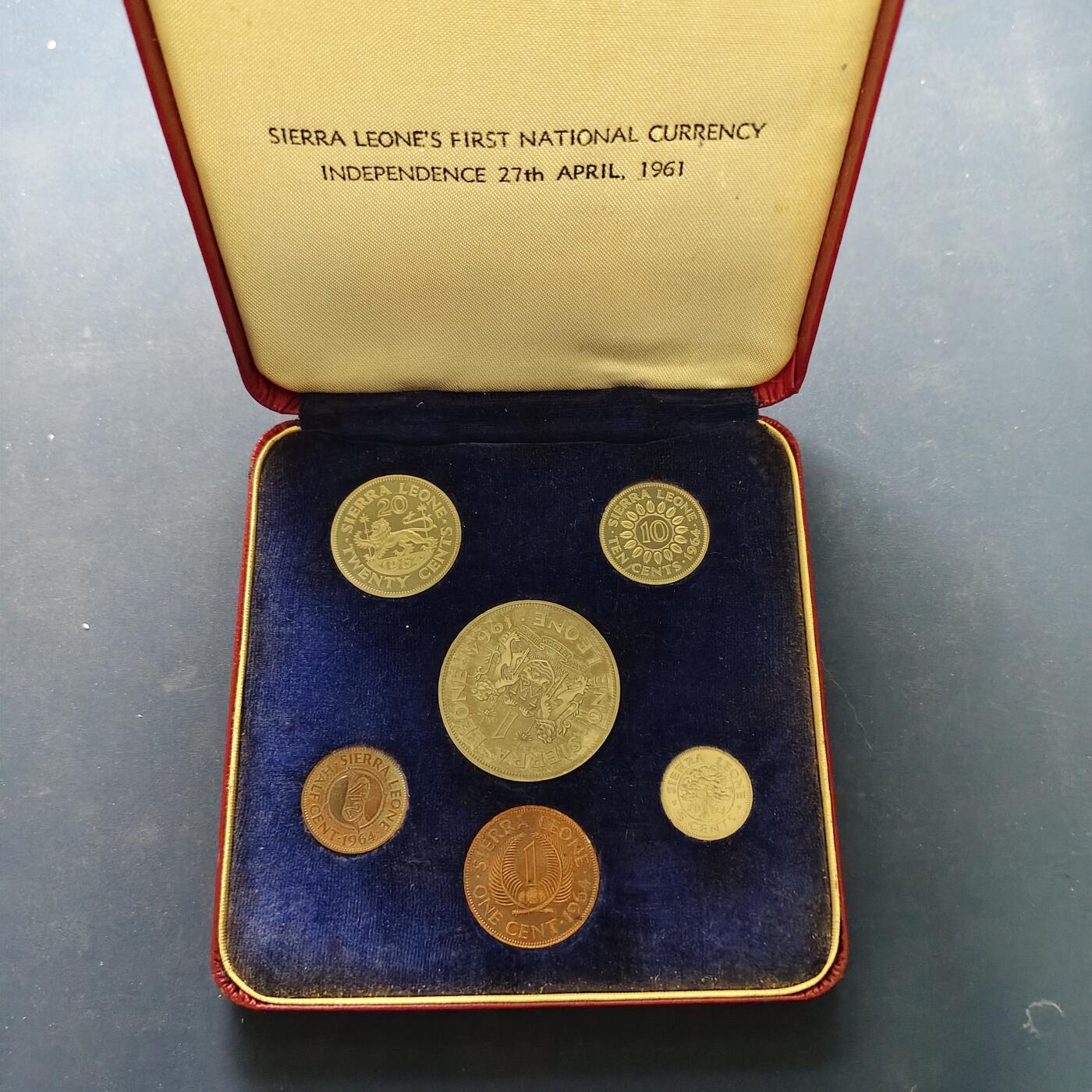 【全场包邮】纯粹捡漏拍501场-持续更新中 塞拉利昂1964年官方精制套币-首版PS1