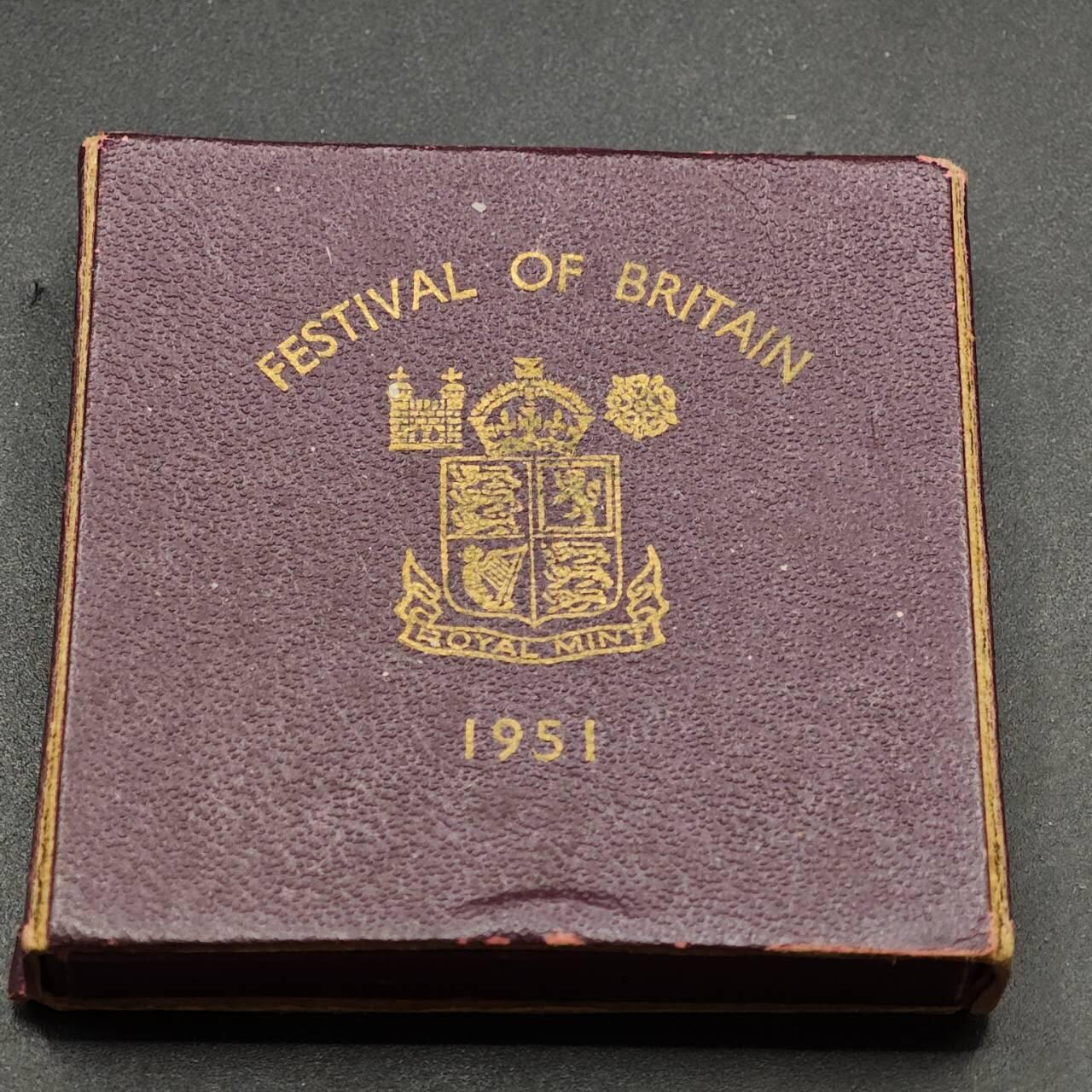  【淘币小摊】限时拍第八百六十六拍   散币场    年前最后一周之前预留8号9号全部发出请更换最新收货地址不方便收货的请勿参拍或者顺丰到付 英国1951年乔治六世五先令镍马剑原盒原证