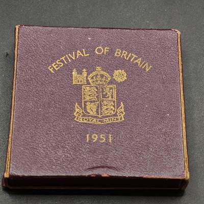  【淘币小摊】限时拍第八百六十六拍   散币场    年前最后一周之前预留8号9号全部发出请更换最新收货地址不方便收货的请勿参拍或者顺丰到付 - 英国1951年乔治六世五先令镍马剑原盒原证