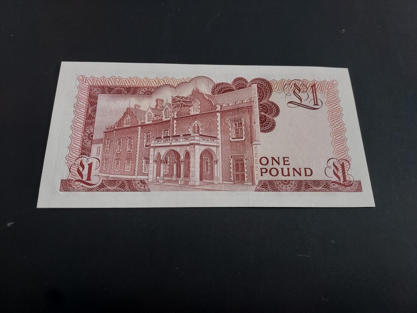 博彦收藏   2月9日 8点钱币专场 全场包邮 直布罗陀女皇1镑 UNC 无347 