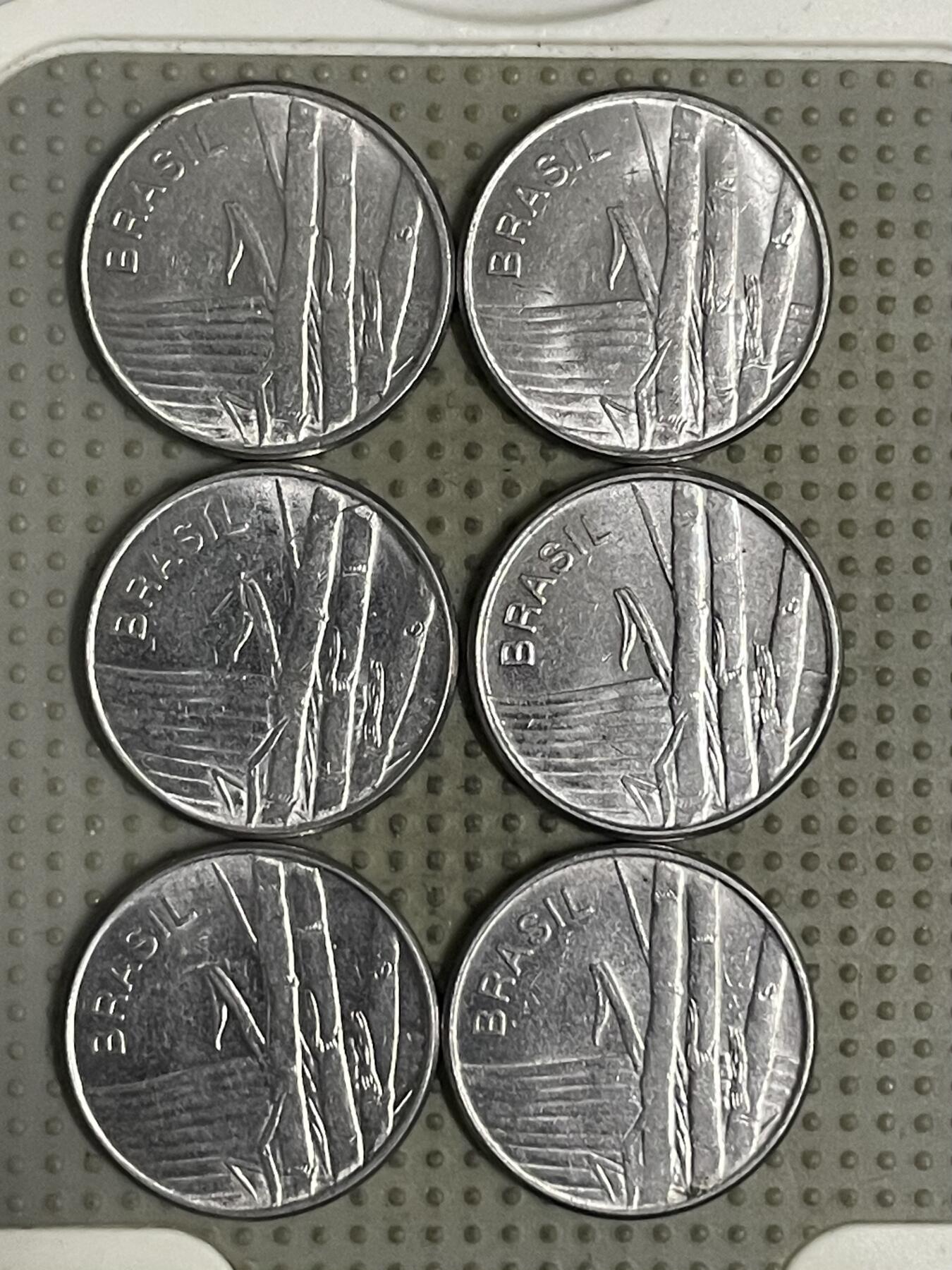 2026年第24场各国散币拍卖（总第174场）年前发货截止到11号 巴西1克鲁泽6枚