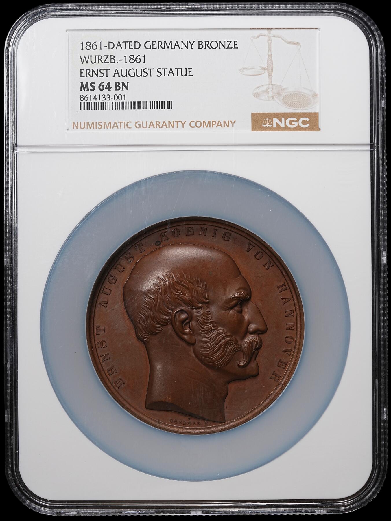 修遠堂世界钱币第104期 NGC MS64BN 1861年汉诺威国王恩斯特・奥古斯特骑马雕像揭幕纪念大铜章，70 mm, 188,3 g，带原盒