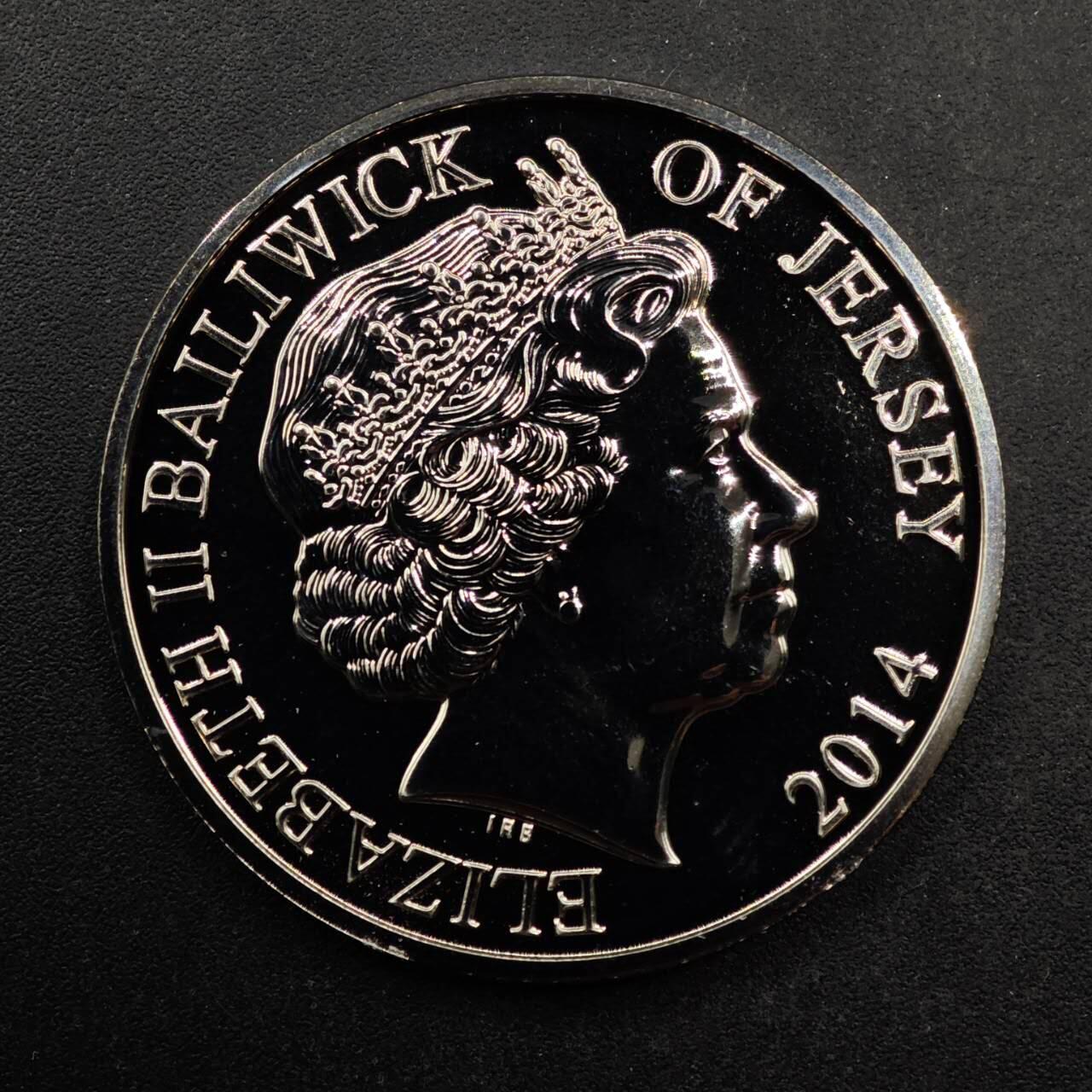  【淘币小摊】限时拍第八百七十拍   克朗币邮币封场    年前最后一场结束全部发出请更换最新收货地址不方便收货的请勿参拍或者顺丰到付 泽西岛2014年一战纪念5镑纪念币