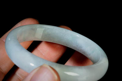 上海都达杂项专场三十四【年后发货全场包邮】  天然冰糯种 翡翠手镯88-62