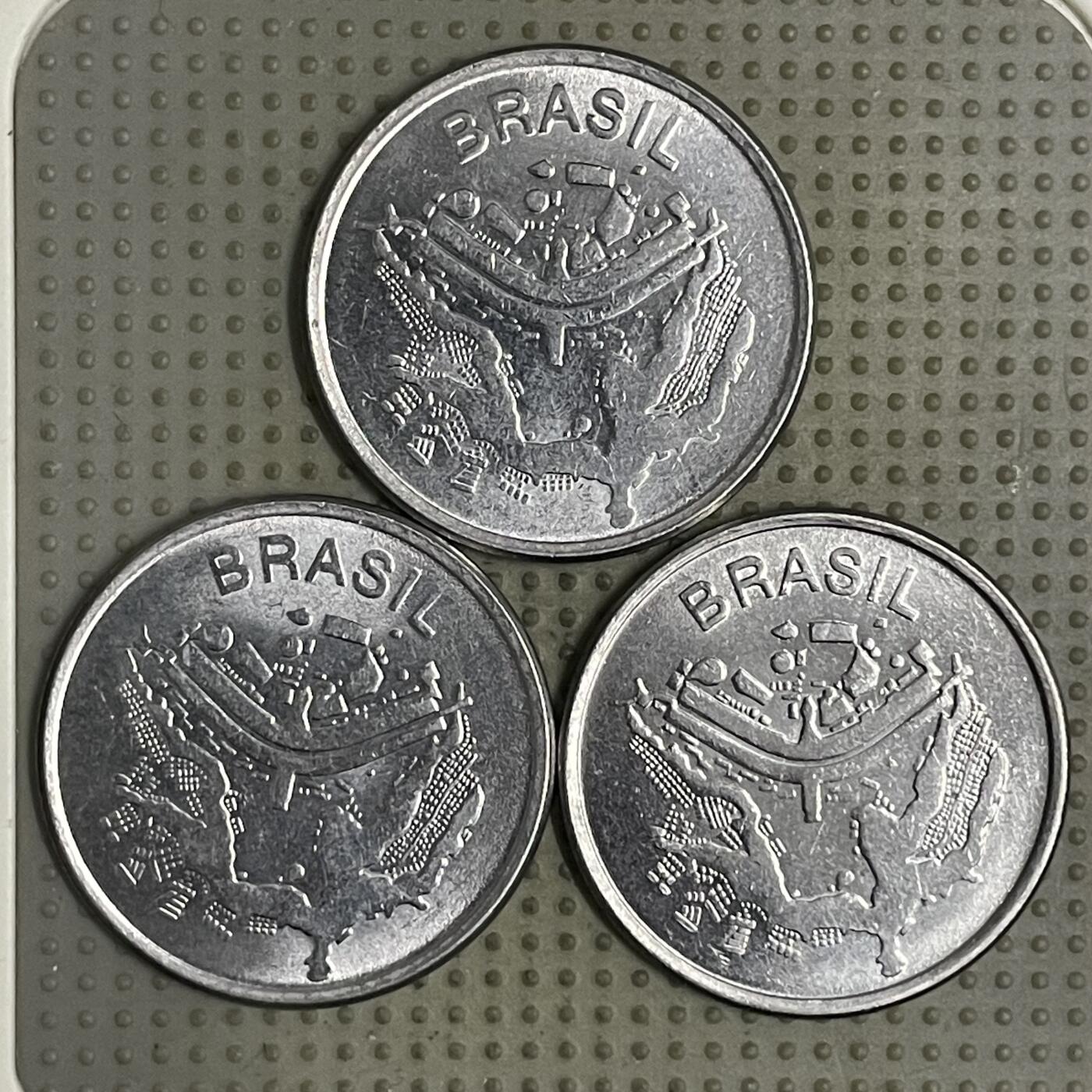 2026年第24场各国散币拍卖（总第174场）年前发货截止到11号 巴西50克鲁泽3枚