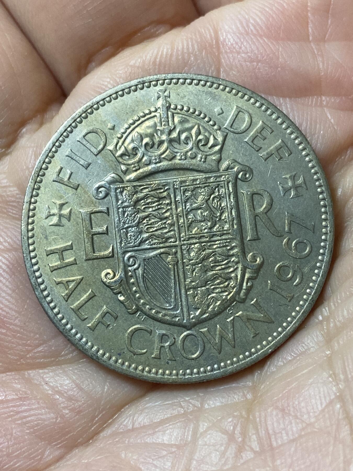 2026年第二十一场(总第一百九十场）外国好品散币场(免佣金) 英国🇬🇧1967年半克朗(伊丽莎白二世青年桂冠第二版，普制币关门年)