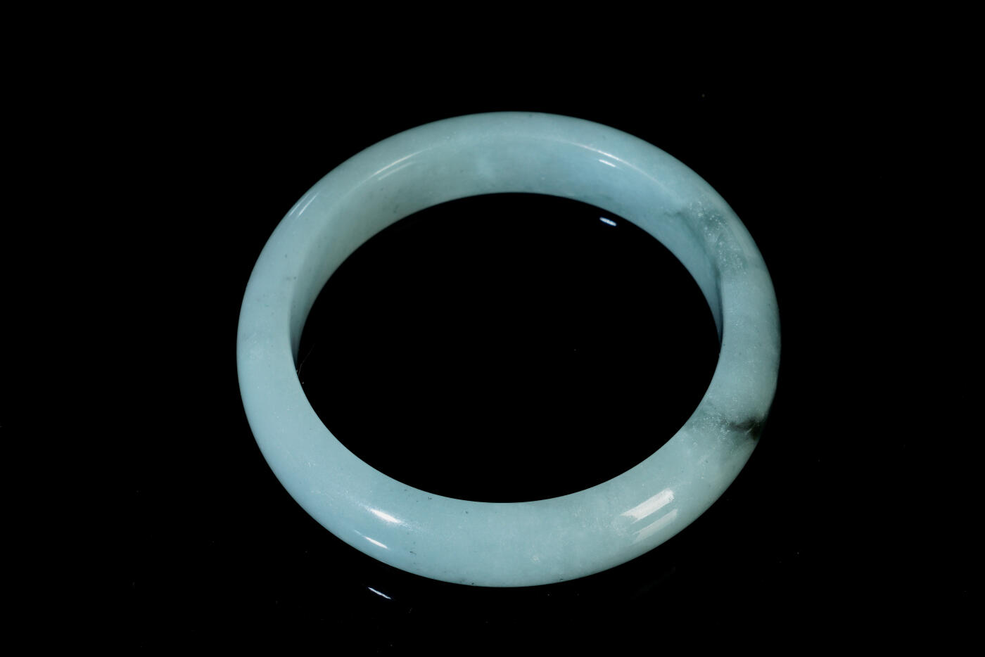 上海都达杂项专场二十六（全场包邮）  天然冰种带绿翡翠手镯88-63