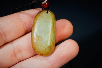 上海都达杂项专场三十四【年后发货全场包邮】  天然和田玉精雕《牛气冲天》挂件88-82