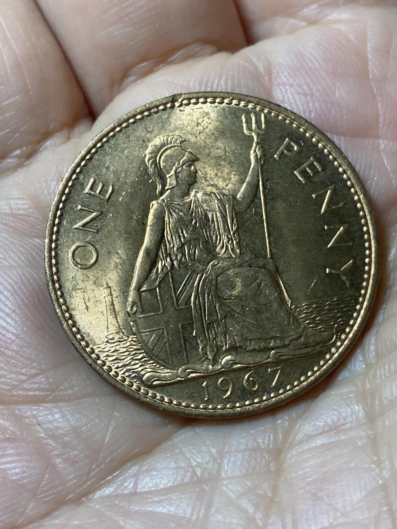 2026年第二十一场(总第一百九十场）外国好品散币场(免佣金) 原光好品–英国🇬🇧1967年1便士(伊丽莎白二世青年桂冠第二版，普制币关门年)