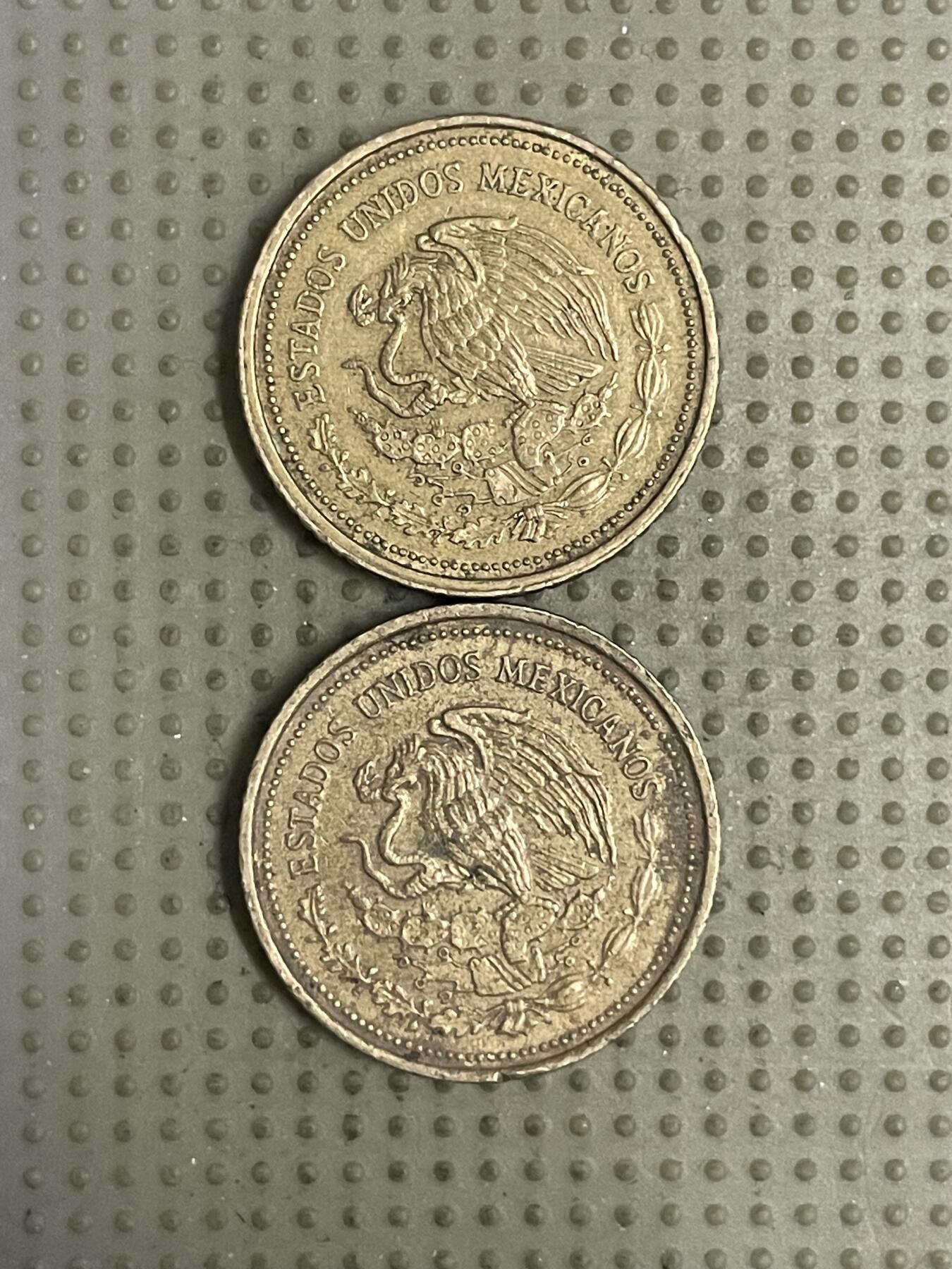 2026年第24场各国散币拍卖（总第174场）年前发货截止到11号 墨西哥1985年20比索2枚