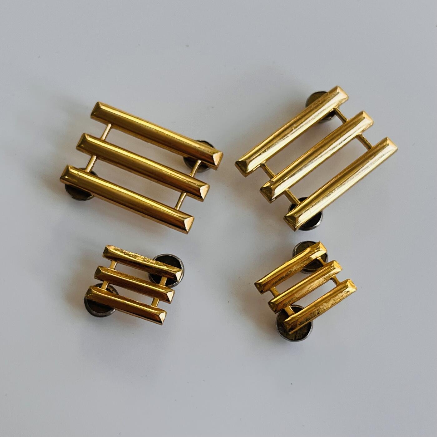 韵星假日军品类拍卖第40期 -- Rimey Holidays Militaria Auction 40 空军上尉肩章领章一组