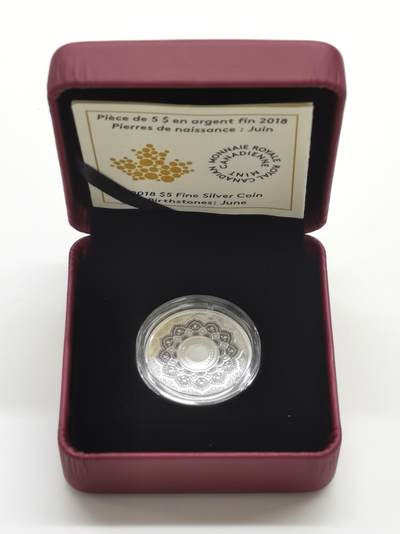 博洋堂蛇年收官专场暨第161期（全场包邮） - 2018年加拿大5元精制彩色银币 六月诞生石 7.96克9999银 发行量：4000 盒证全