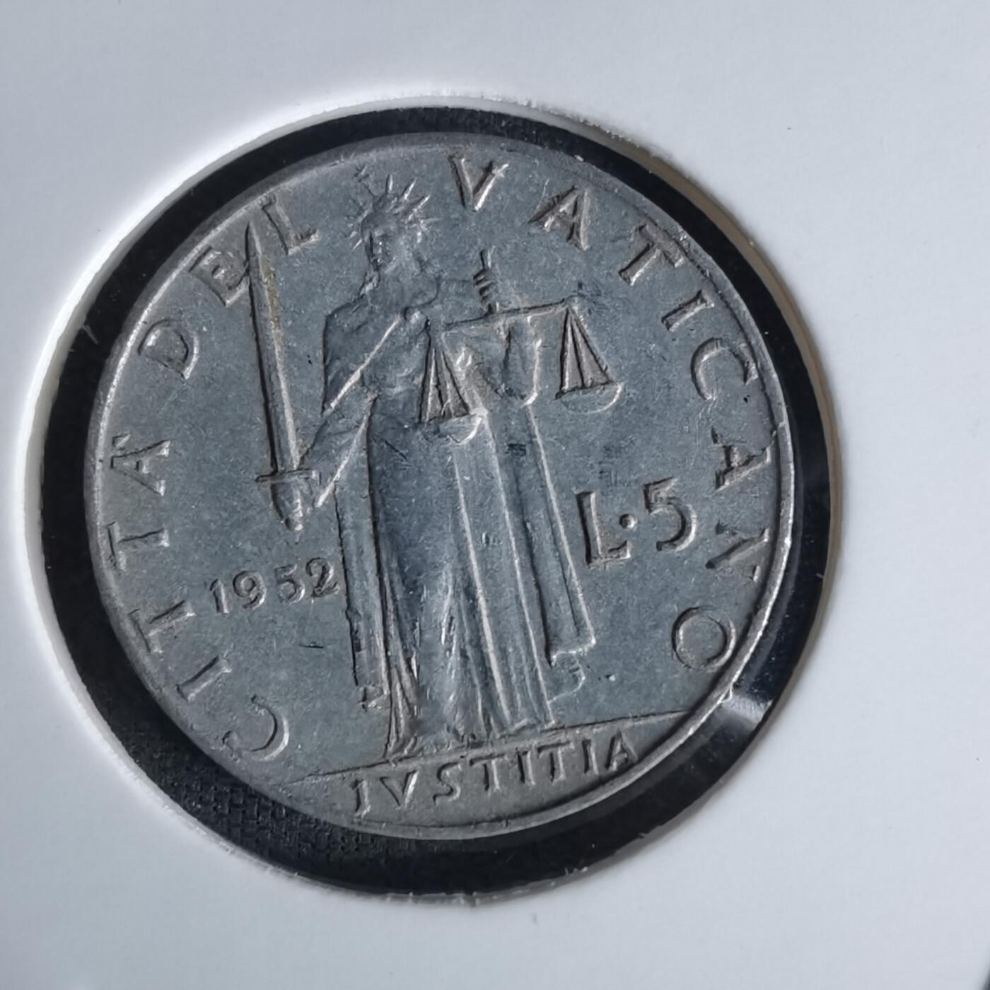 沼泽如烟--第991场 梵蒂冈1952年5里拉