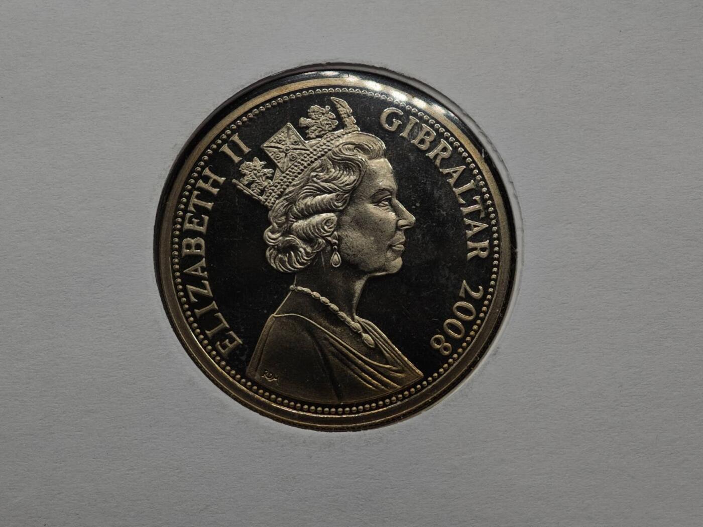  【淘币小摊】限时拍第八百七十拍   克朗币邮币封场    年前最后一场结束全部发出请更换最新收货地址不方便收货的请勿参拍或者顺丰到付 直布罗陀2008年英国皇家空军飞机历史克朗纪念币邮币封