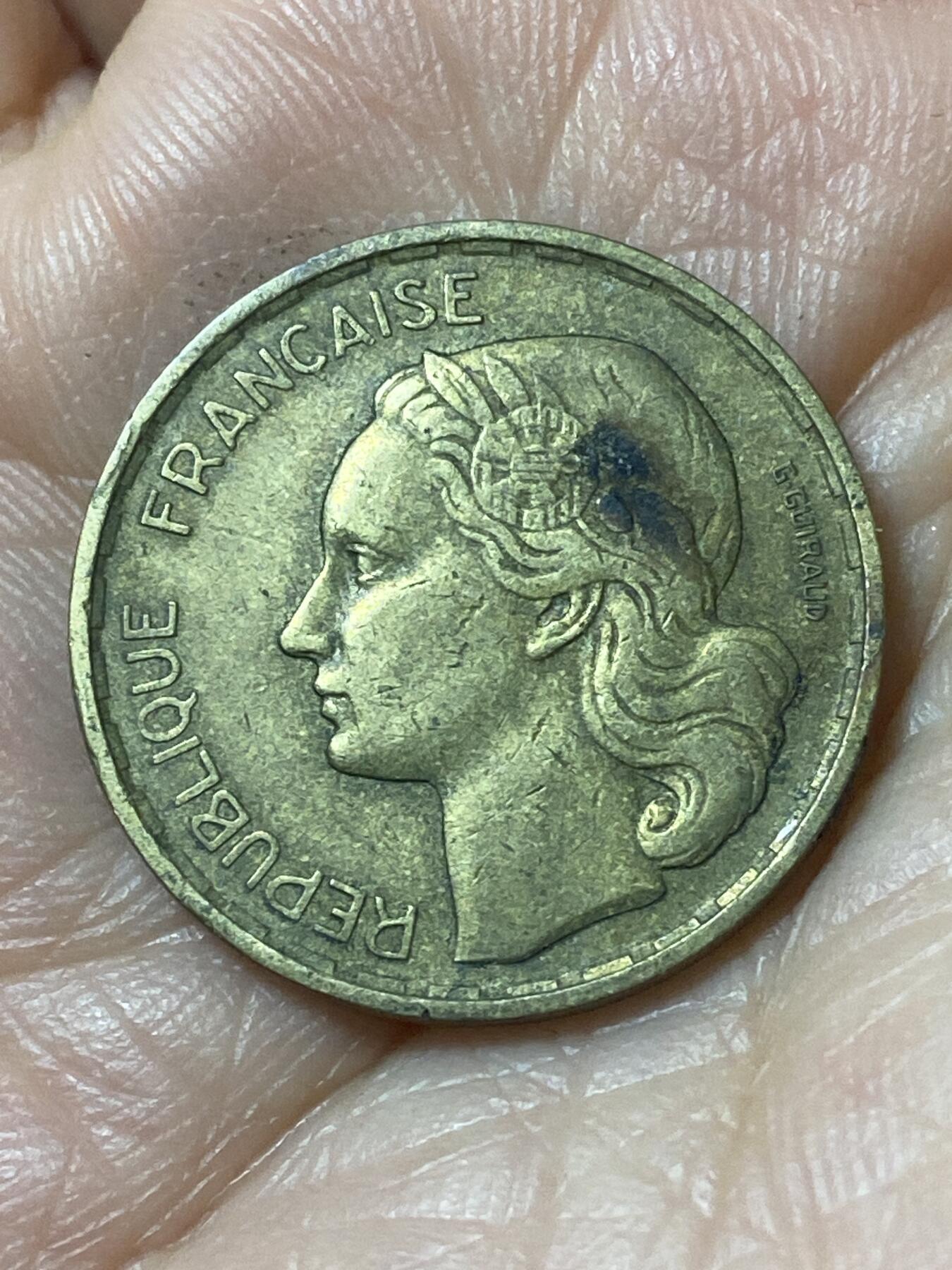 2026年第二十一场(总第一百九十场）外国好品散币场(免佣金) 法兰西第四共和国1951年20法郎(B标，博蒙莱罗热造)