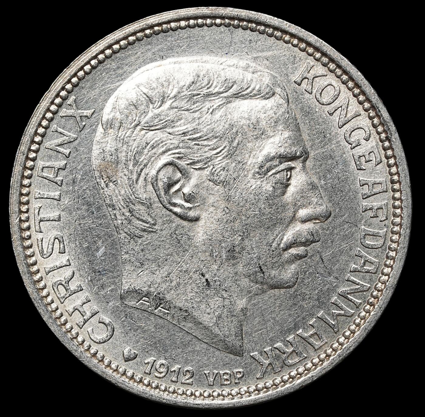 修遠堂世界钱币第104期 1912年丹麦国王更迭纪念2克朗银币 15g，含银80%