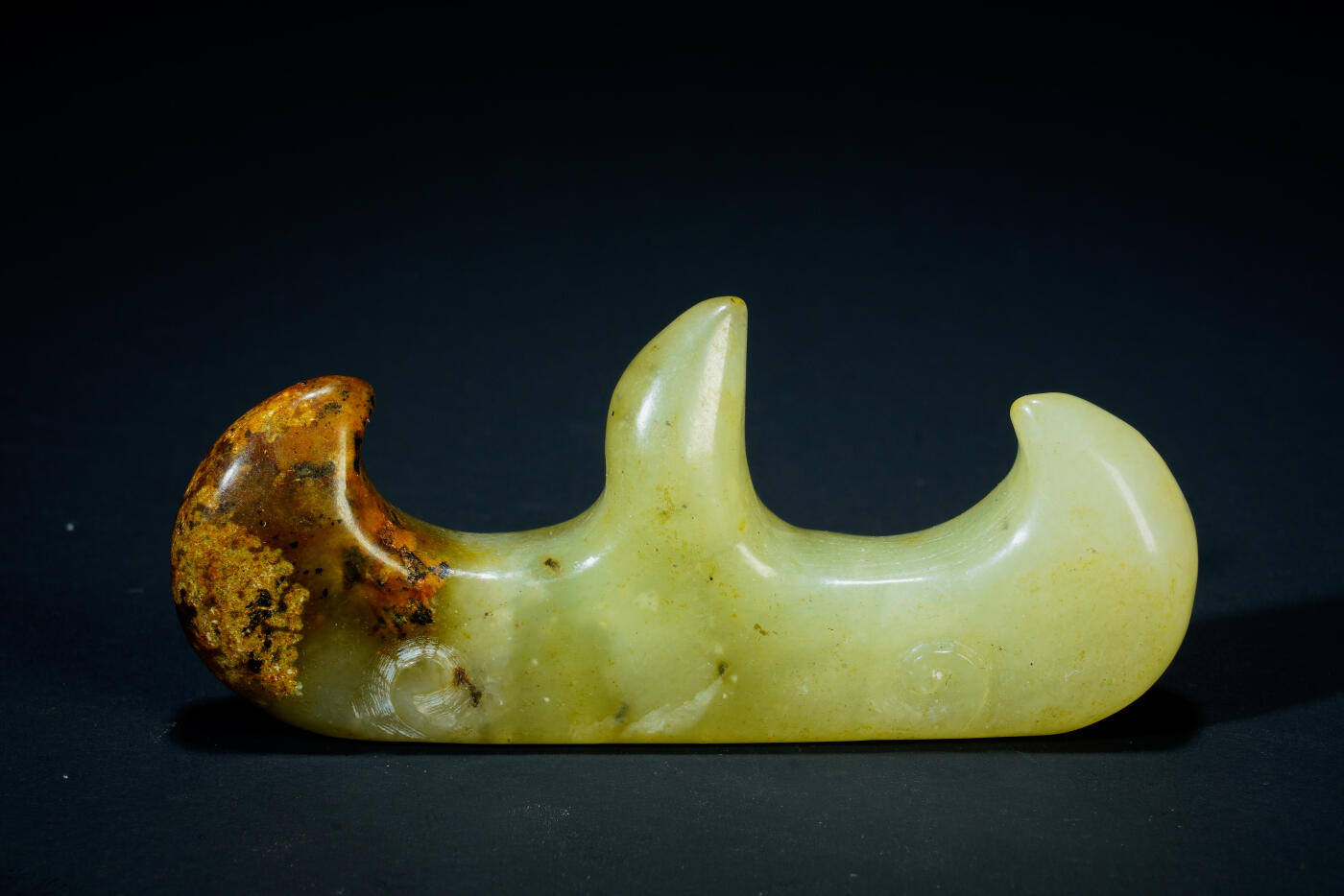 上海都达杂项专场二十六（全场包邮）  古玉山字笔架88-30