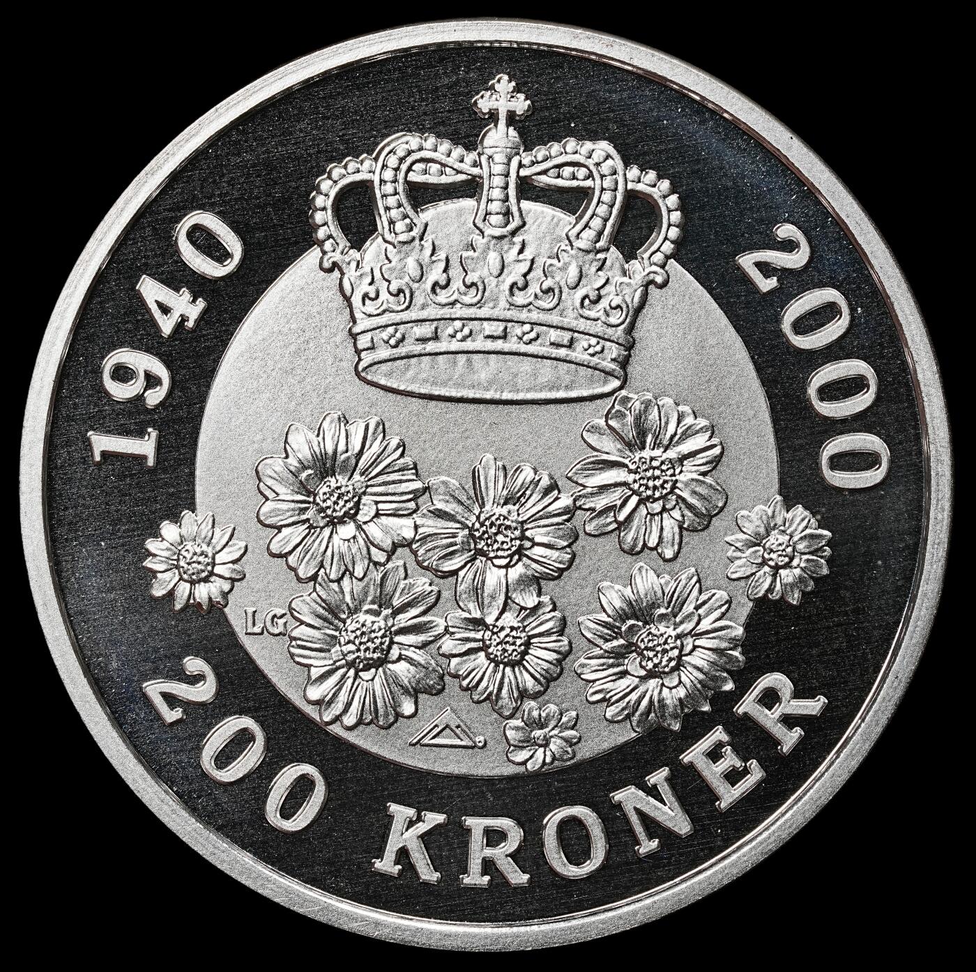 修遠堂世界钱币第104期 2000 年丹麦女王玛格丽特二世60岁生日200克朗精制纪念银币，31.10g，999银