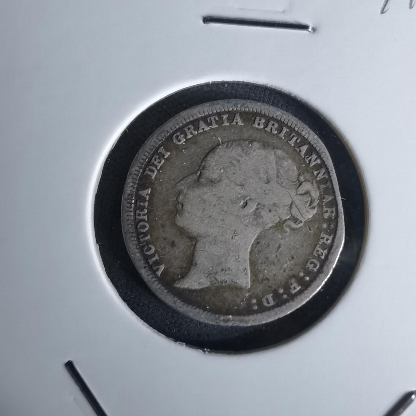 沼泽如烟--第991场 英国1884年6便士银币