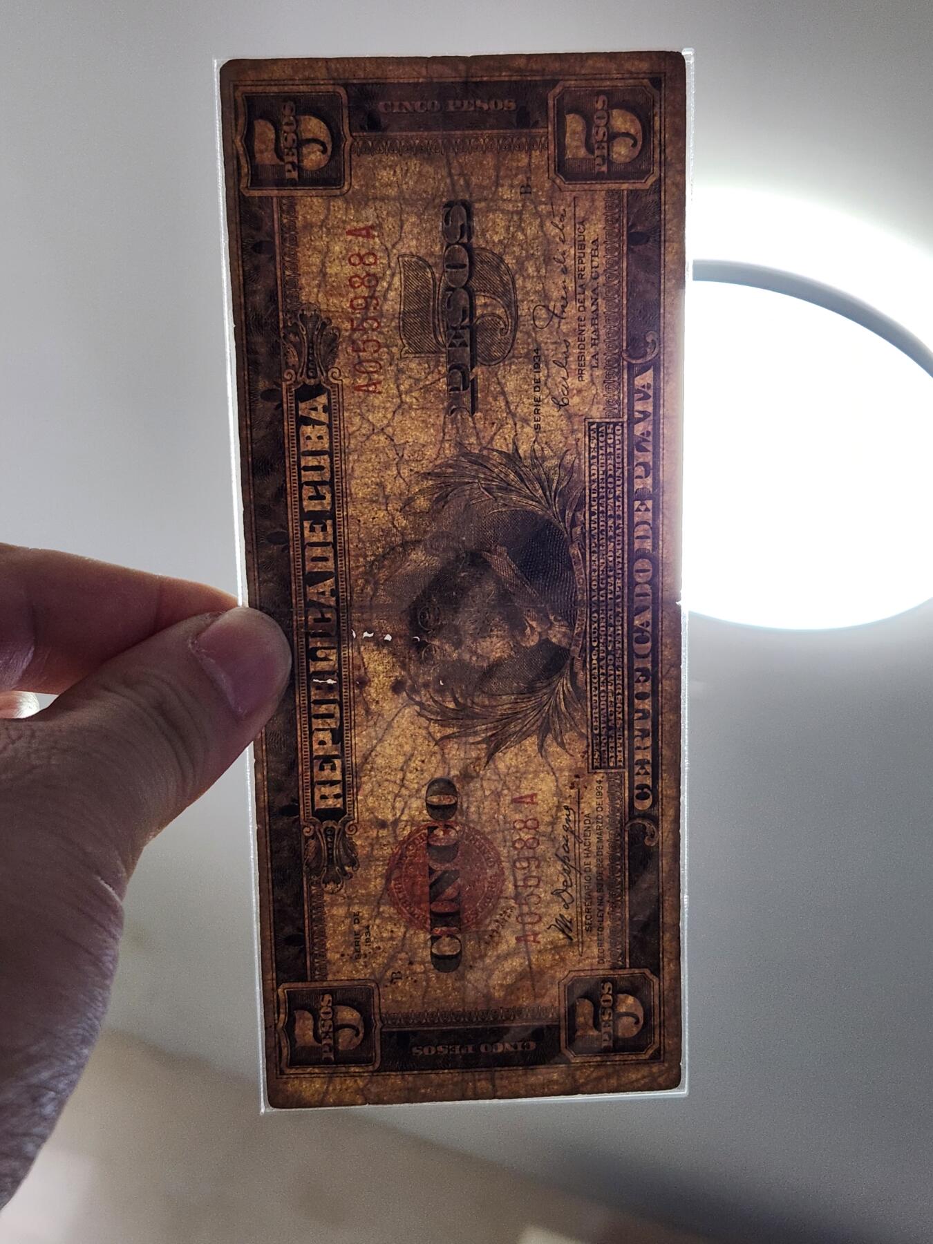 2月9号晚上8点 外国纸币自动截拍第22场 古巴 5比索1934年 首年份 AA字冠 早期银币券较少