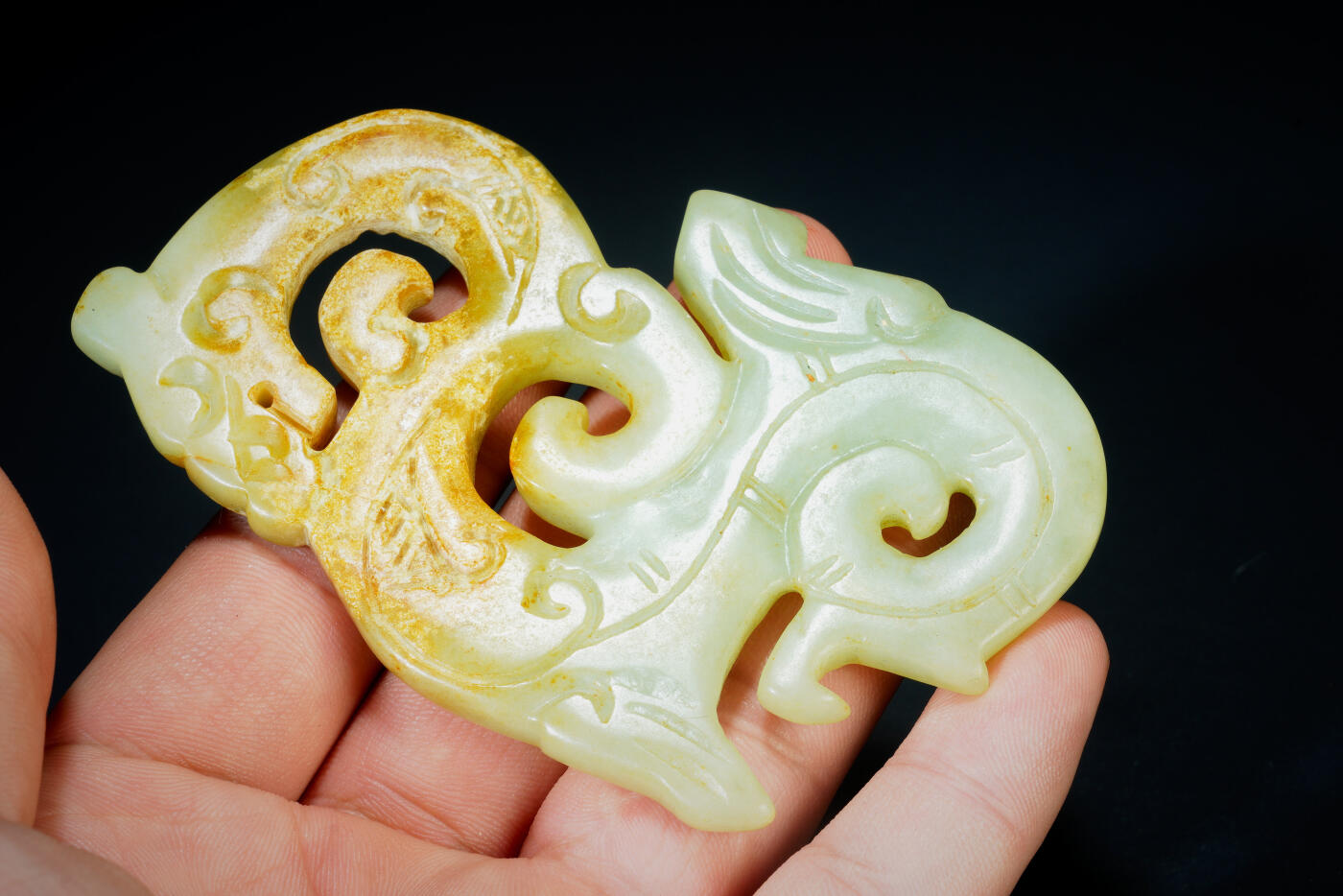 上海都达杂项专场二十六（全场包邮）  古玉龙形玉佩88-32