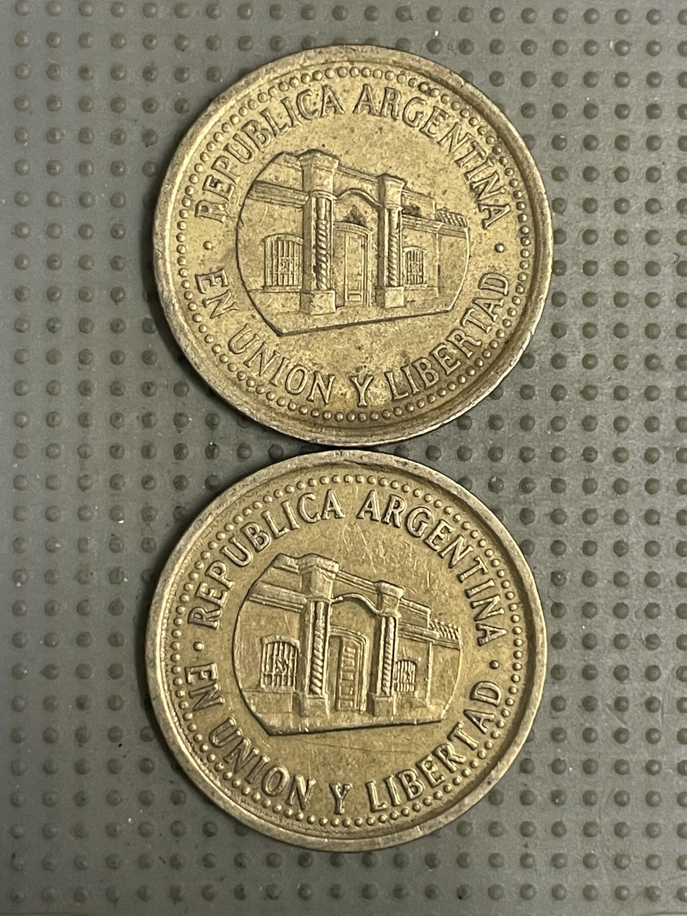 2026年第24场各国散币拍卖（总第174场）年前发货截止到11号 阿根廷50分2枚