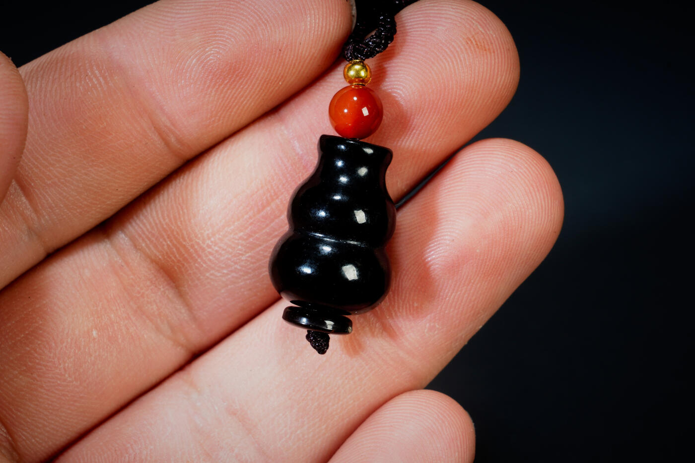 上海都达杂项专场二十六（全场包邮）  天然和田玉青玉小葫芦挂件 附鉴定证书88-73