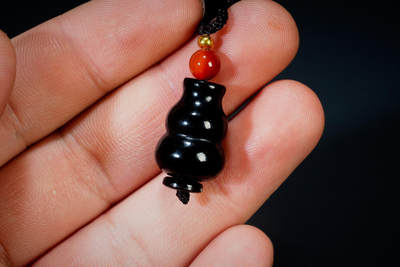 上海都达杂项专场三十四【年后发货全场包邮】  天然和田玉青玉小葫芦挂件 附鉴定证书88-73