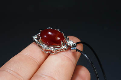 上海都达杂项专场三十四【年后发货全场包邮】  天然红玛瑙蛋面挂件88-106