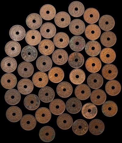 修遠堂世界钱币第104期 - 丹麦中孔2欧尔铜币50枚，1927-1940年