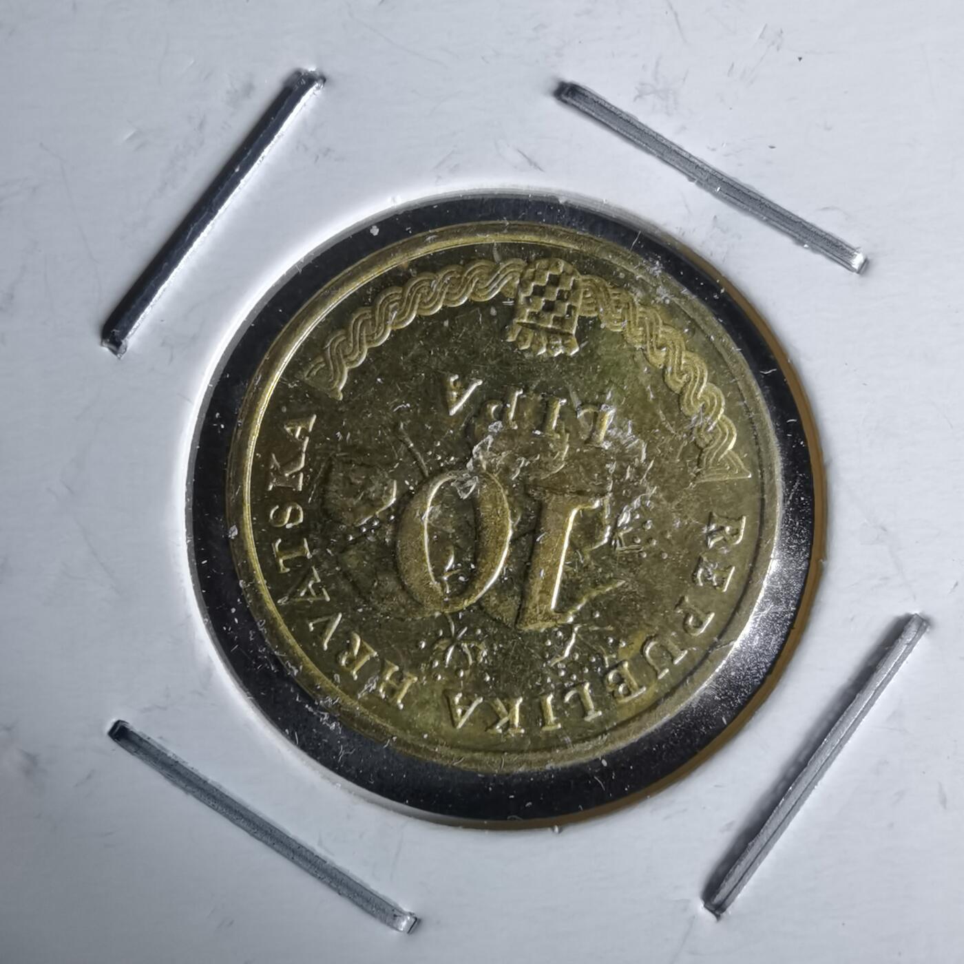 沼泽如烟--第991场 克罗地亚2015年10利帕