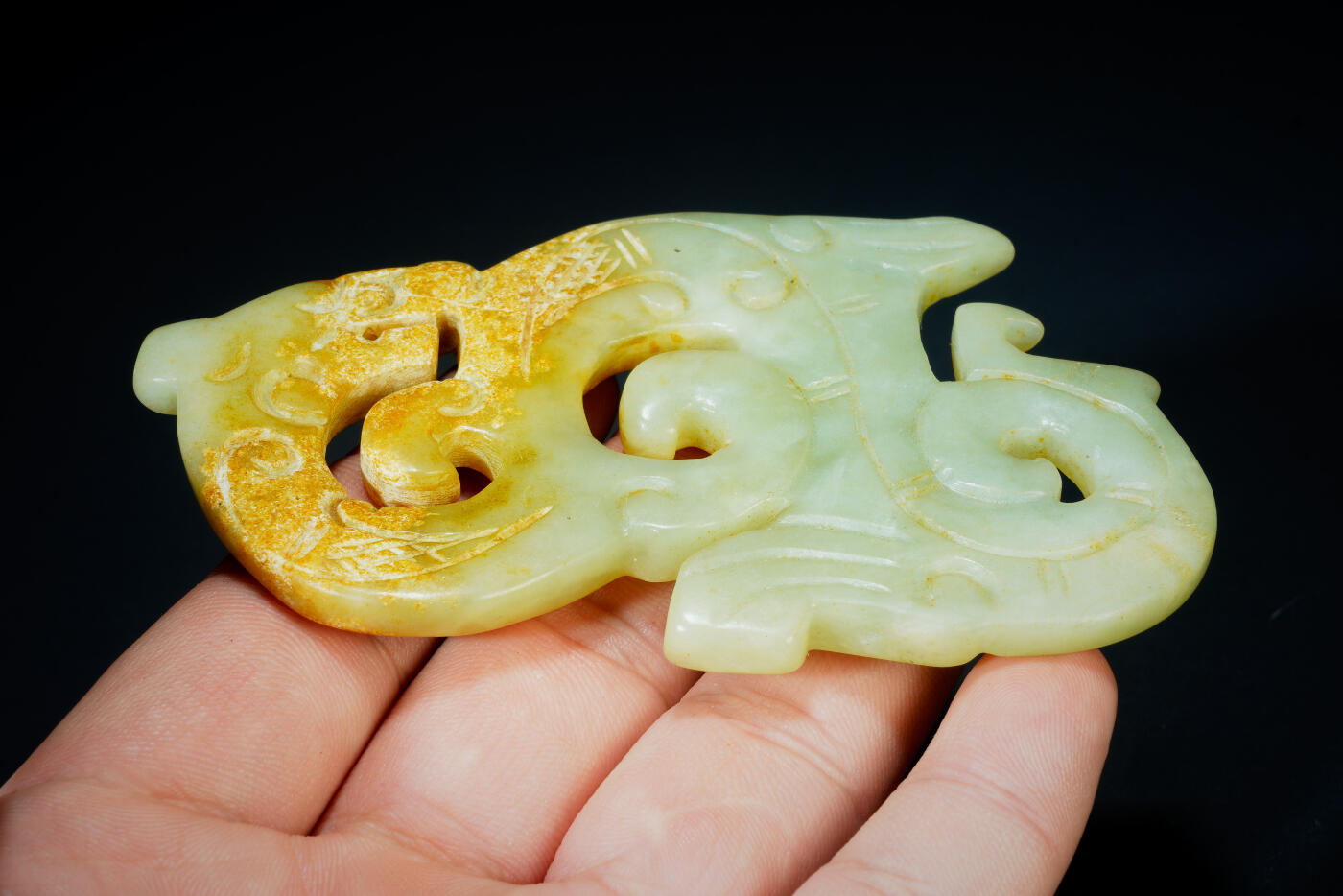 上海都达杂项专场二十六（全场包邮）  古玉龙形玉佩88-32