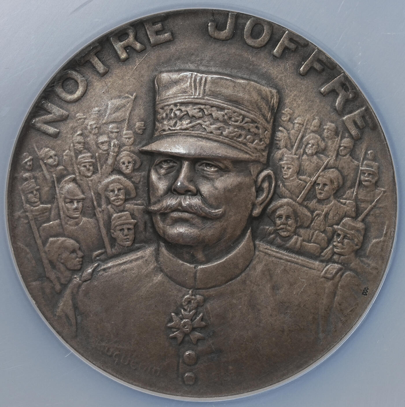 修遠堂世界钱币第104期 NGC MS63 一战法国元帅约瑟夫・霞飞（Joseph Joffre）大银章，50 mm，47.82g，瑞士著名的纪念章与奖章制作师H. Huguenin（亨利・于格南）雕刻制版