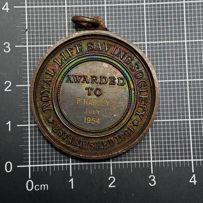  【淘币小摊】限时拍第八百六十八拍   章牌场   年前最后一周之前预留8号9号全部发出请更换最新收货地址不方便收货的请勿参拍或者顺丰到付  - 英国皇家救援纪念章