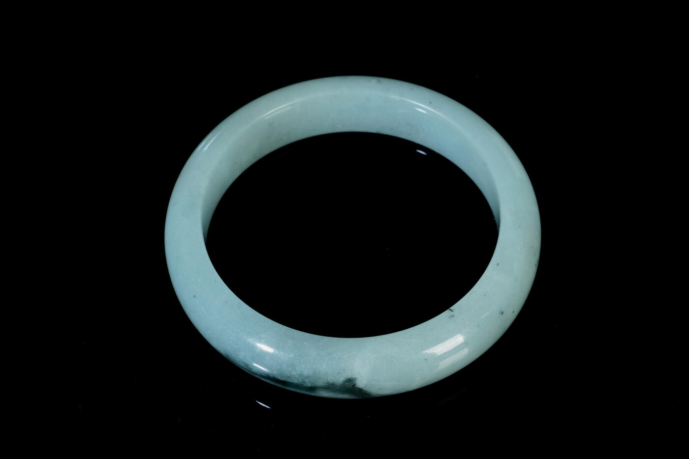 上海都达杂项专场二十六（全场包邮）  天然冰种带绿翡翠手镯88-63