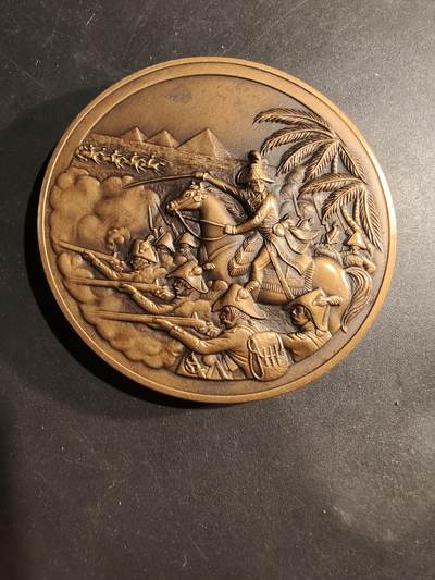 老王徽章第181期 - 法国拿破仑1798埃及金字塔战役大铜章     直径75mm    重量258.4g