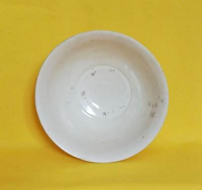 宋元白釉瓜棱碗 - 宋元白釉瓜棱碗