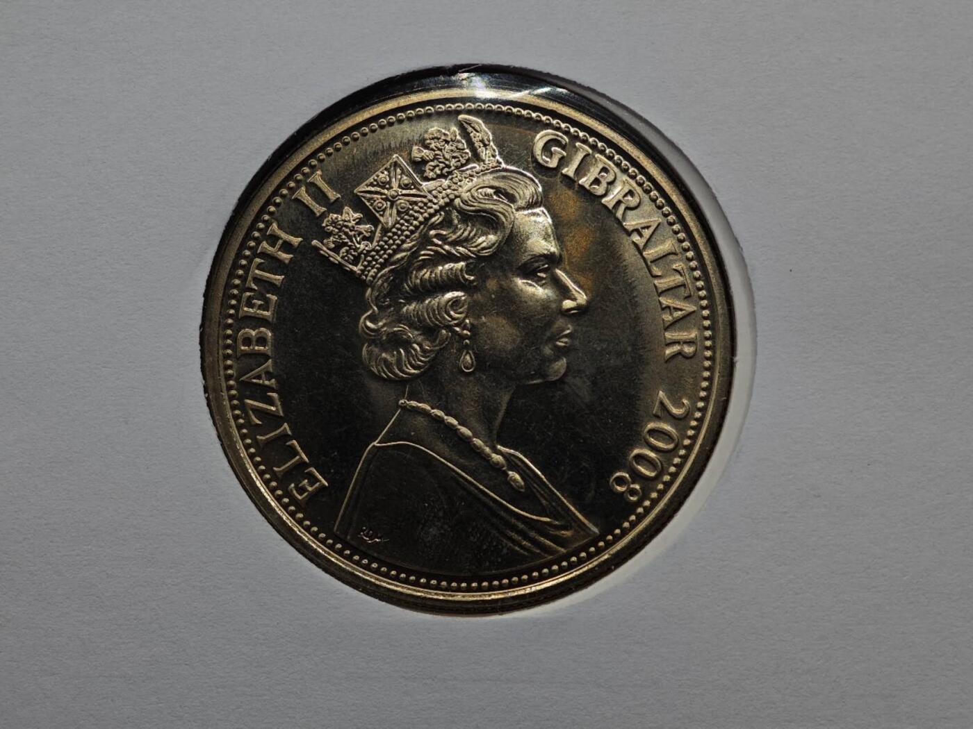  【淘币小摊】限时拍第八百七十拍   克朗币邮币封场    年前最后一场结束全部发出请更换最新收货地址不方便收货的请勿参拍或者顺丰到付 直布罗陀2008年英国皇家空军飞机历史克朗纪念币邮币封