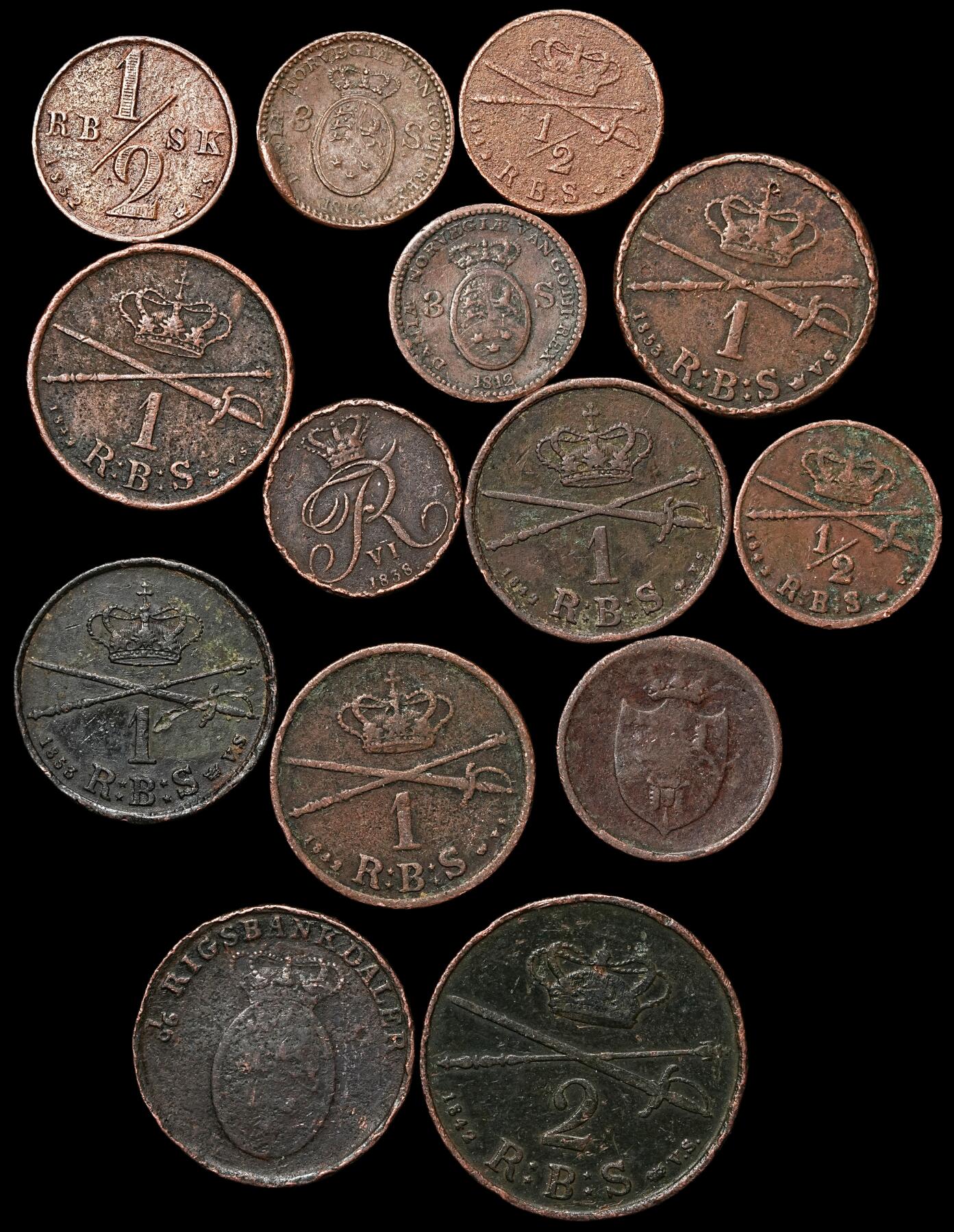 修遠堂世界钱币第104期 丹麦旧铜币一组，品差