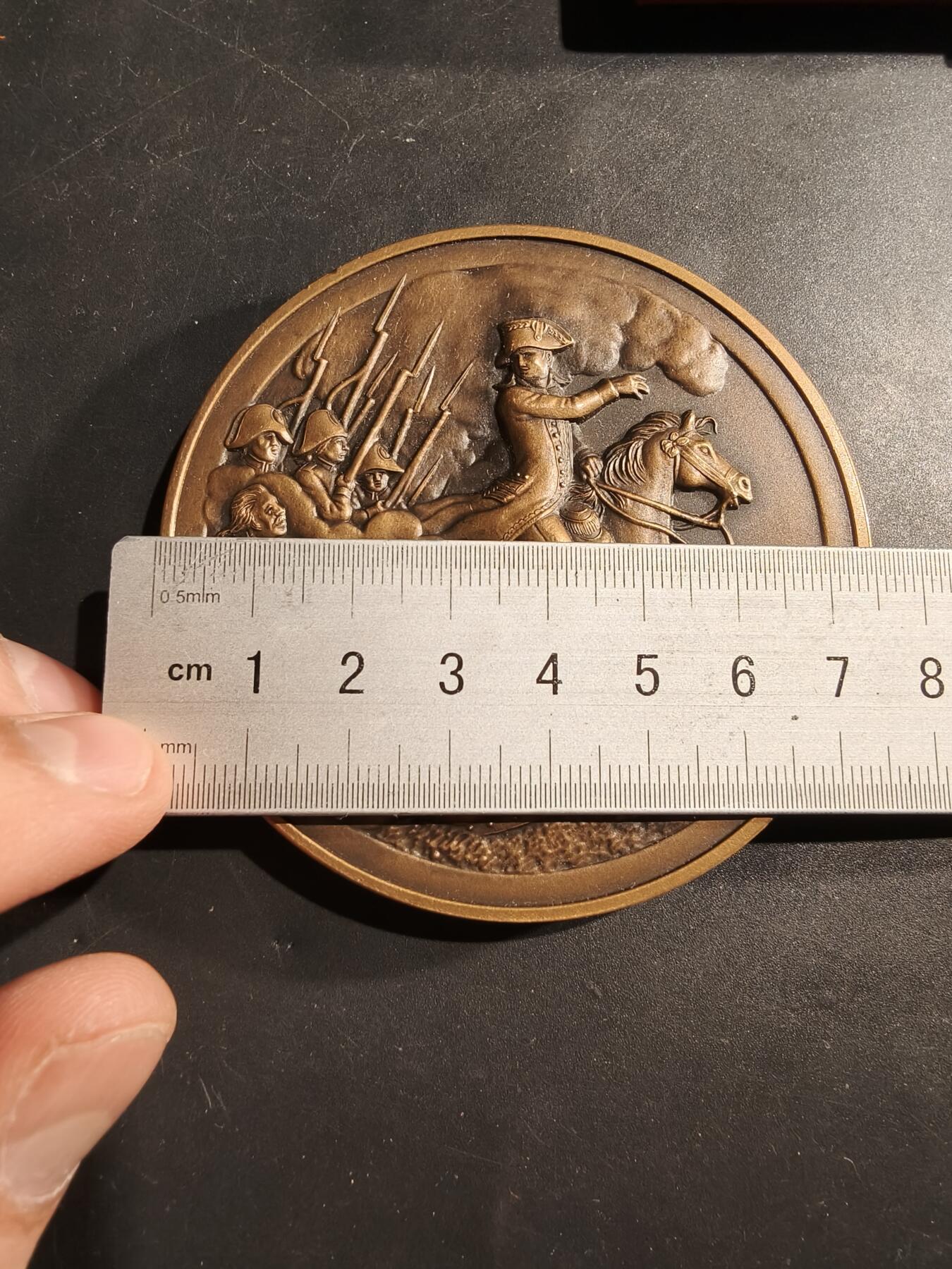 老王徽章第181期 法国拿破仑1801马伦哥战役大铜章     原盒     直径75mm     重量257.8g