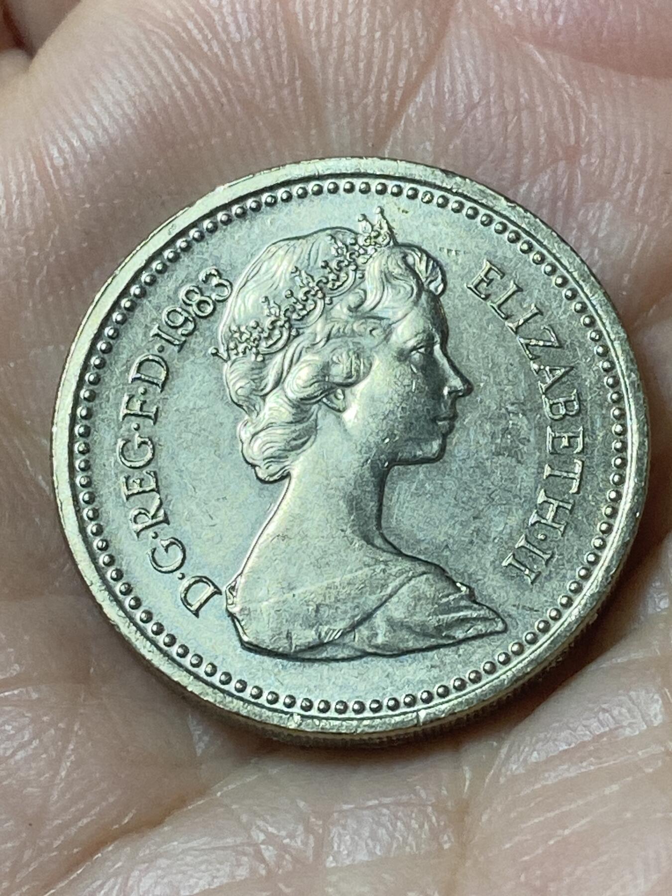 2026年第二十一场(总第一百九十场）外国好品散币场(免佣金) 原光好品–英国🇬🇧1983单年份1英镑