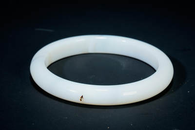 上海都达杂项专场三十四【年后发货全场包邮】  天然冰透玛瑙手镯 附鉴定证书88-312