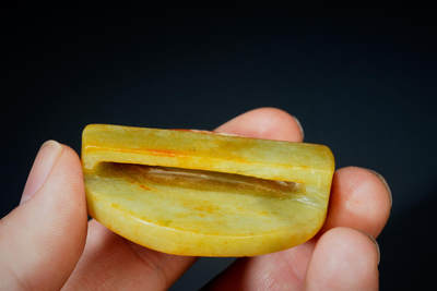 上海都达杂项专场三十四【年后发货全场包邮】  古玉飞龙玉带扣88-31