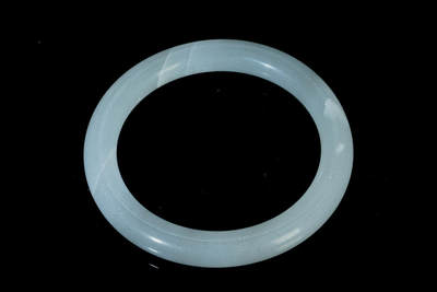 上海都达杂项专场二十六（全场包邮）  - 金丝玉圆条手镯88-46