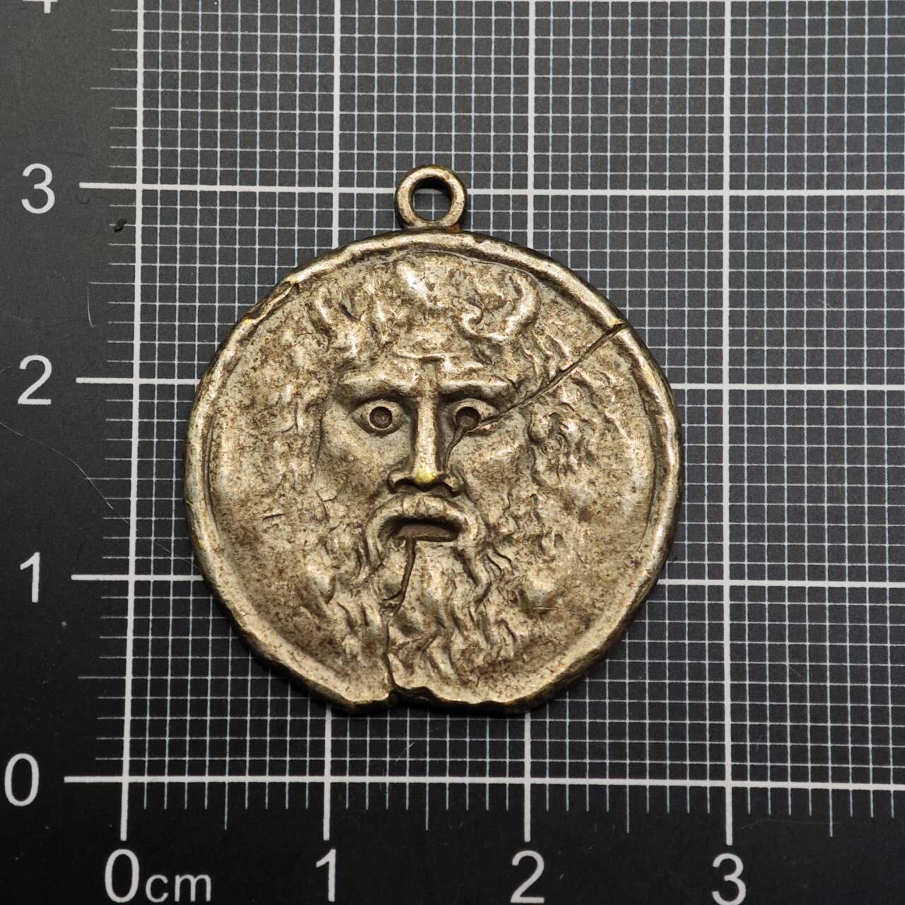  【淘币小摊】限时拍第八百六十八拍   章牌场   年前最后一周之前预留8号9号全部发出请更换最新收货地址不方便收货的请勿参拍或者顺丰到付 